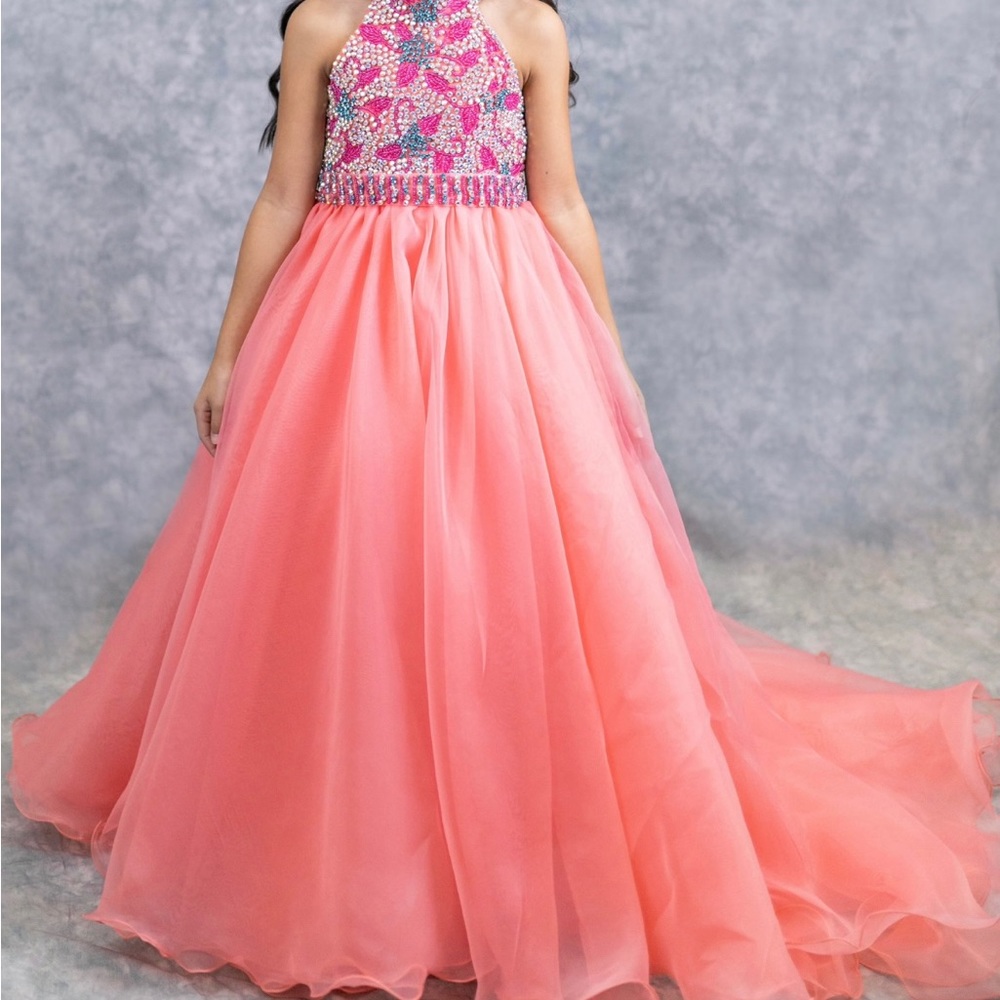 Beautiful custom pageant/formal gown with train.